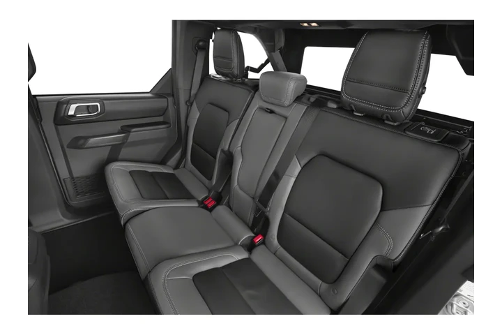 $61977 : 2025 Bronco Outer Banks image 10