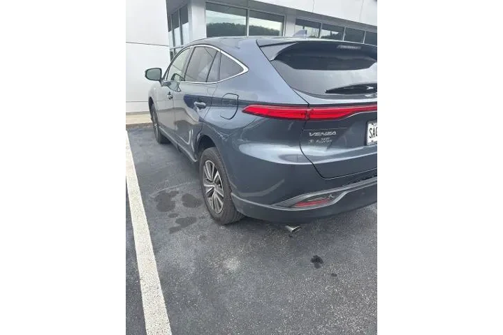 $20977 : Toyota Venza 2021 AWD LE 4dr image 3