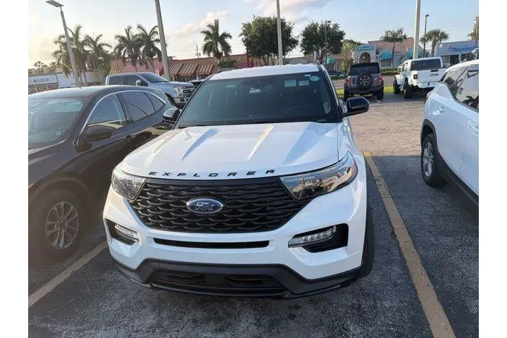 $30990 : Ford Explorer 2023 ST-Line 4 image 2