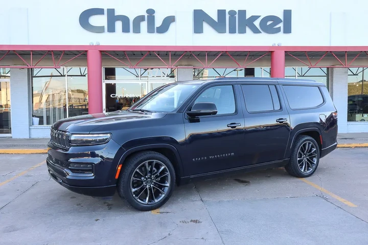 $64988 : 2024 Grand Wagoneer L Series image 1