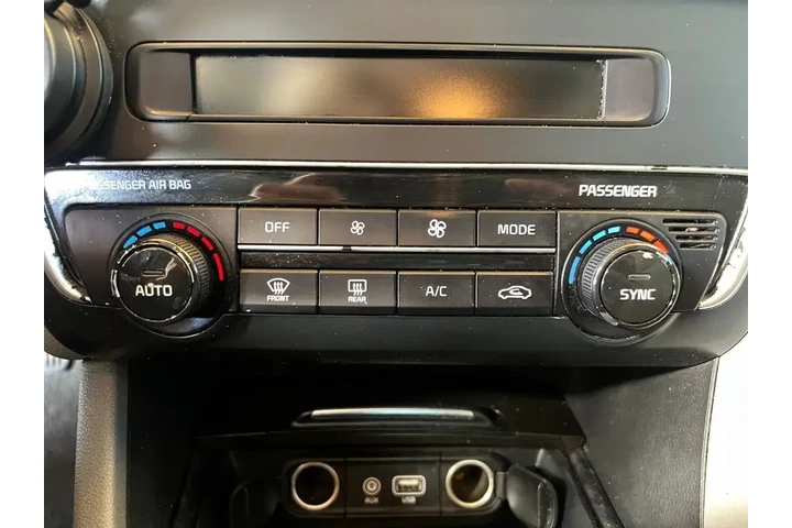 $12000 : Kia Optima 2016 EX 4dr Sedan image 7