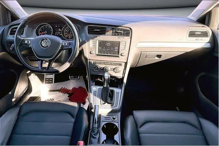 $14500 : Volkswagen Golf Alltrack 201 image 7