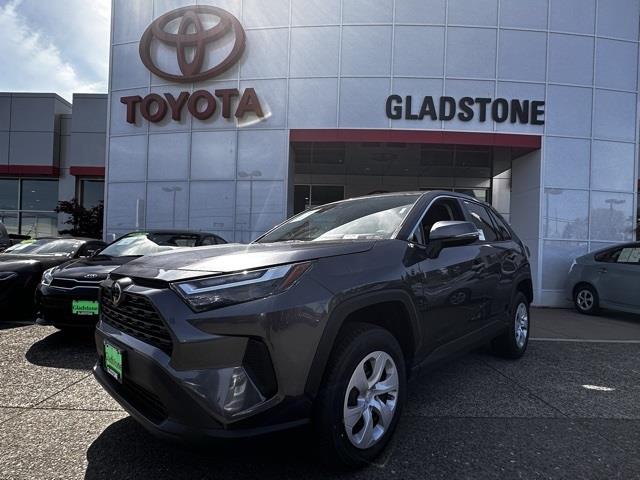 $32738 : 2024 RAV4 LE image 1