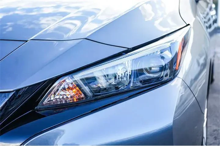 $13294 : Nissan LEAF 2023 S 4dr Hatch image 4