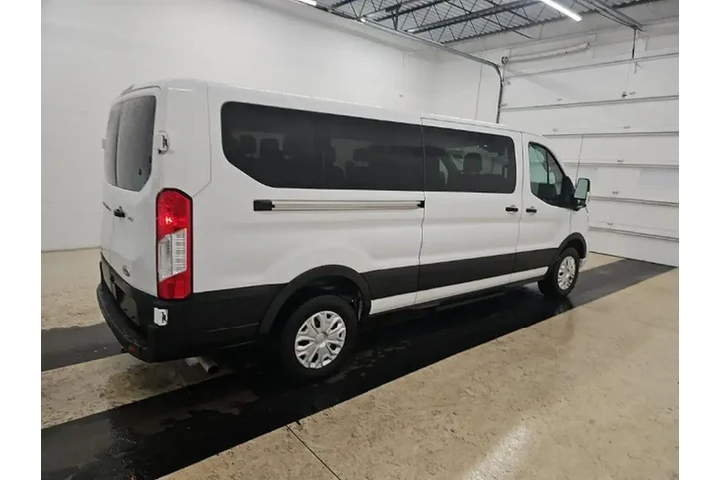 $34690 : Ford Transit 2023 350 XL 3dr image 4