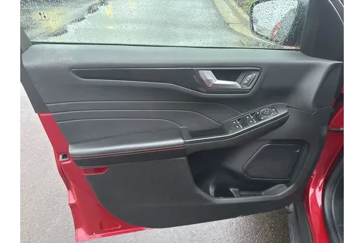 $25000 : Ford Escape 2023 AWD ST-Line image 8