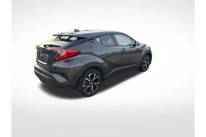 $18838 : Toyota C-HR 2021 LE 4dr Cros image 4