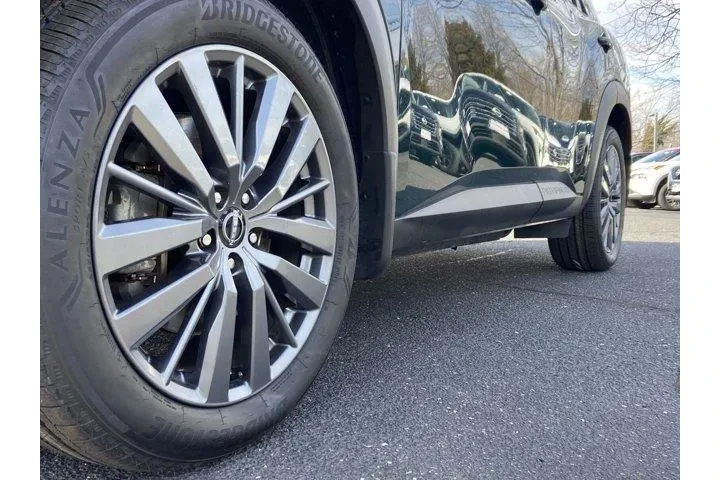 $27995 : Nissan Pathfinder 2022 AWD S image 9