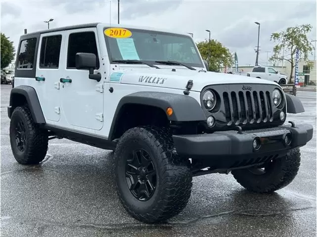 2017 Jeep Wrangler Unlimited image 5