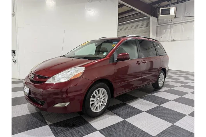 $7999 : Sienna 2008 image 8
