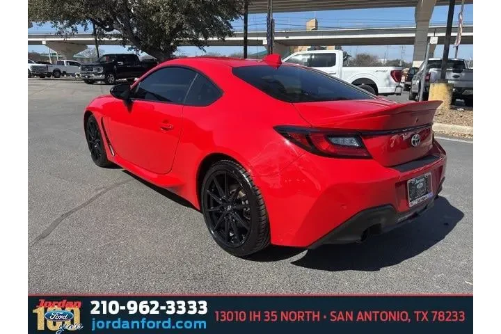 $27149 : Toyota GR86 2022 Premium 2dr image 4