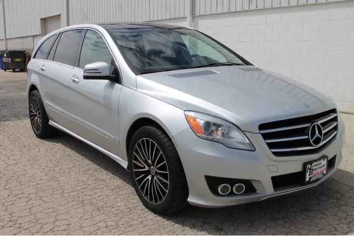$9990 : 2011 Mercedes-Benz R-Class R image 8