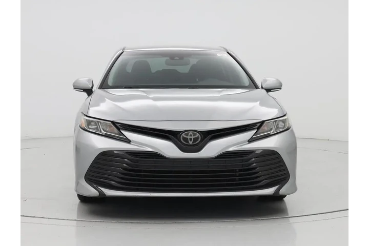 $16998 : Toyota Camry 2018 LE 4dr Sed image 5