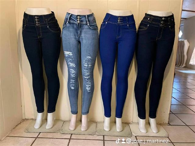 $15 : JEANS COLOMBIANOS $15 image 1
