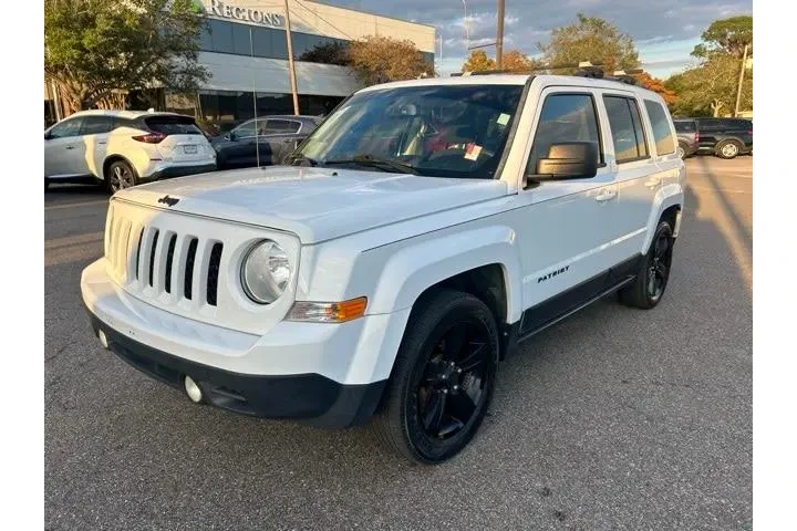 $9888 : Jeep Patriot 2015 Sport 4dr image 4