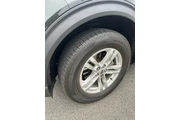 $30995 : Ford Explorer 2022 AWD XLT 4 thumbnail