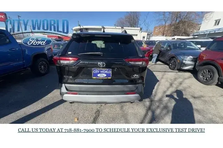 $24288 : Toyota RAV4 2019 AWD Adventu image 4