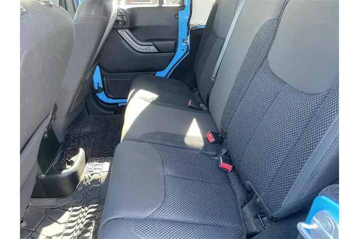 $21748 : Jeep Wrangler Unlimited 2017 image 10