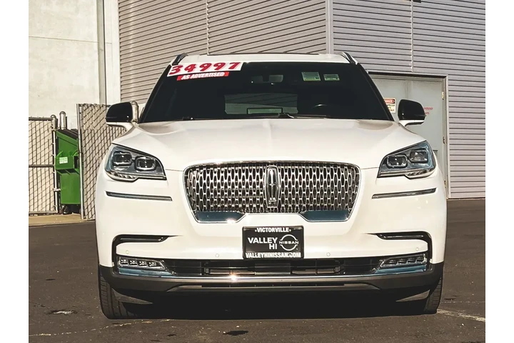 $32477 : Lincoln Aviator 2020 AWD Res image 8