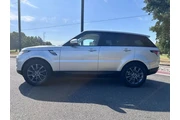 $18895 : 2015 Land Rover Range Rover S thumbnail