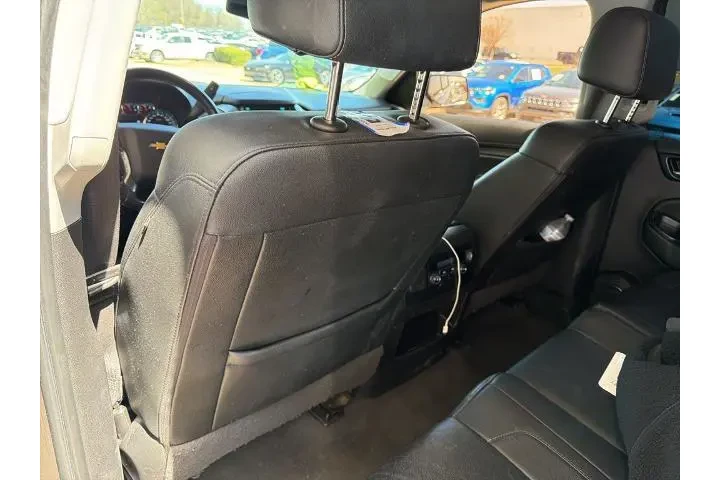 $19564 : Chevrolet Tahoe 2019 4x2 LT image 10