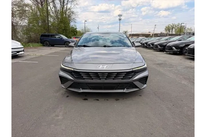 $18900 : Hyundai ELANTRA 2024 SEL 4dr image 9