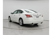 $15998 : Nissan Altima 2015 2.5 SL 4d thumbnail