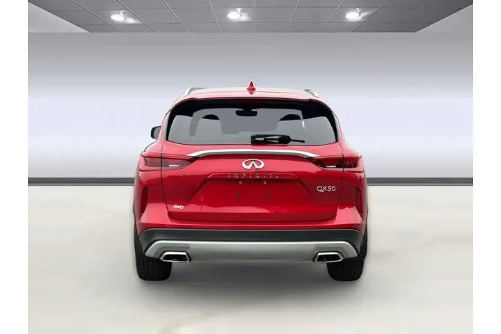 $34898 : INFINITI QX50 2023 AWD Senso image 9