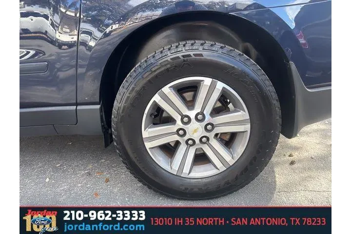 $8187 : Chevrolet Traverse 2015 LT 4 image 4