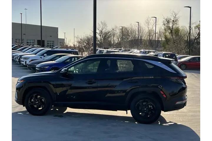 $18993 : Hyundai TUCSON 2023 SEL 4dr image 6