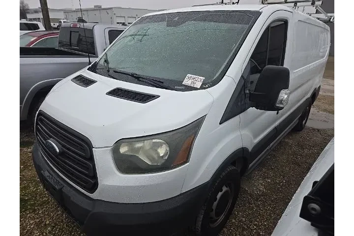 $15164 : Ford Transit 2015 150 3dr SW image 1