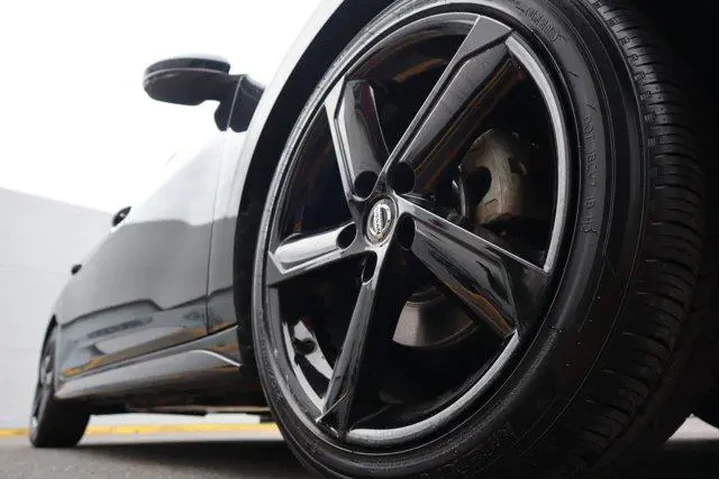 $23557 : Nissan Sentra 2023 SR 4dr Se image 8