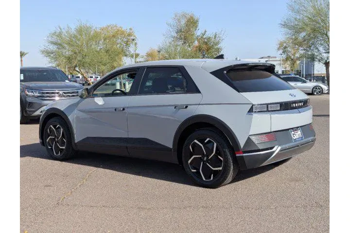 $29990 : Hyundai IONIQ 5 2024 AWD SEL image 6