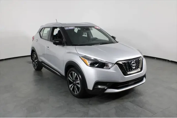 $16606 : Nissan Kicks 2020 SR 4dr Cro image 5