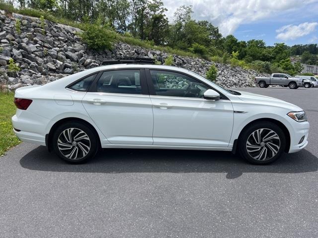 $22498 : PRE-OWNED 2021 VOLKSWAGEN JET image 8