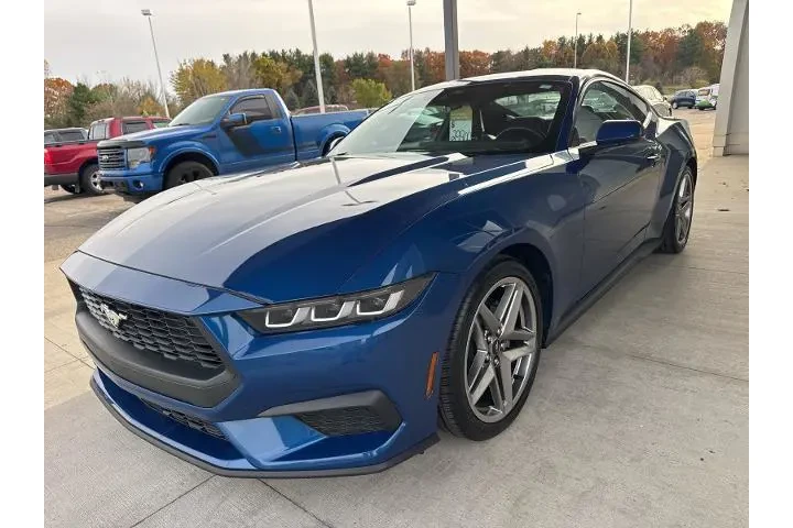 $29900 : Ford Mustang 2024 EcoBoost P image 3