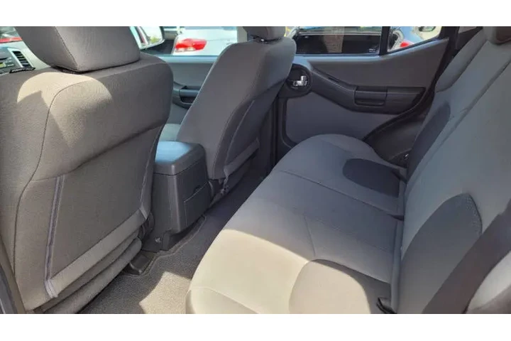 $10995 : 2011 Xterra X image 8