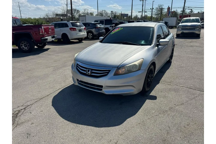 $7980 : 2012 Accord Sdn 4dr I4 Auto SE image 6