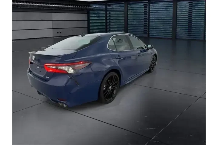 $28988 : Toyota Camry 2024 XSE 4dr Se image 8