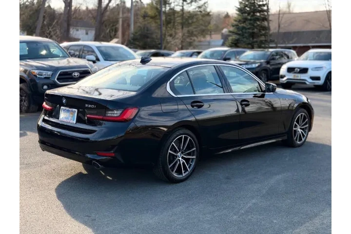$19995 : 2019 BMW 3 Series 330i xDrive image 10