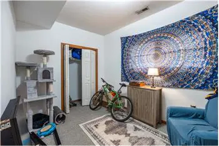 $3400 : Rental property with 3 bedro image 7