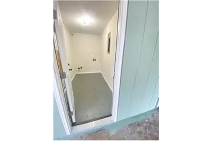 $1800 : Rental property with 3 bedro image 5