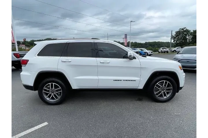 $26988 : Jeep Grand Cherokee 2021 4x4 image 8
