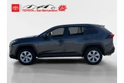 $27990 : Toyota RAV4 2024 AWD LE 4dr thumbnail
