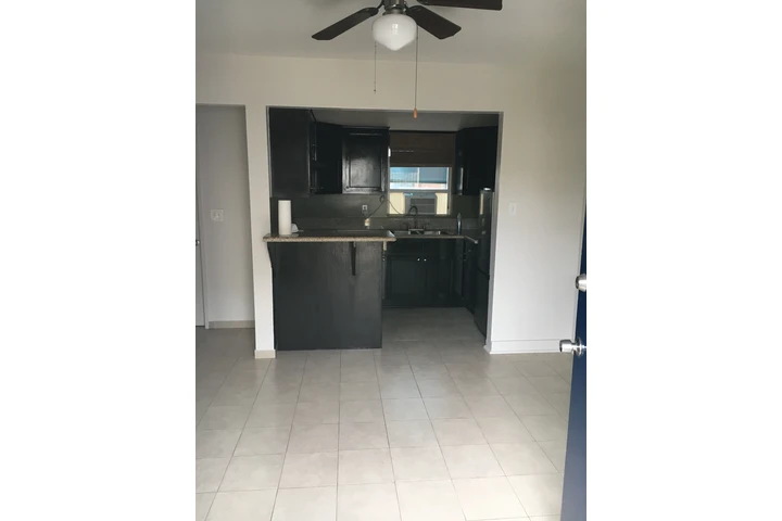 $1700 : Apt D 1 RECÁMARA en LONG BEACH image 1