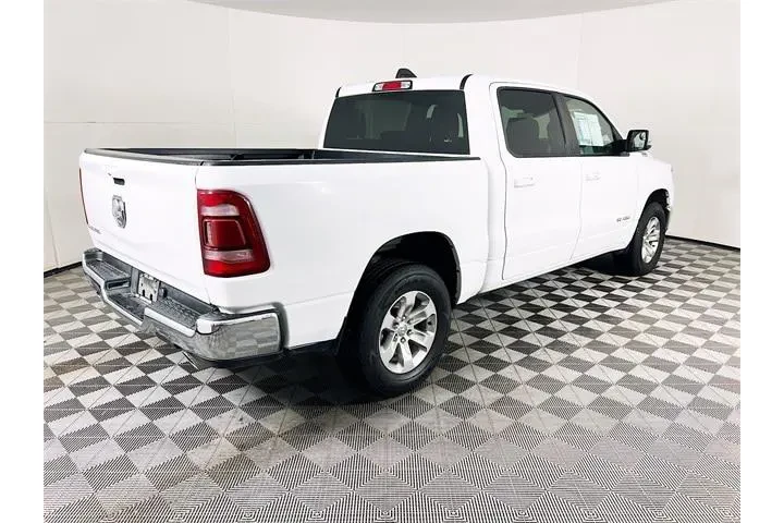 $35800 : Ram 1500 2024 4x2 Laramie 4d image 7