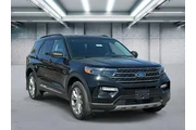 $31555 : Ford Explorer 2023 AWD XLT 4 thumbnail