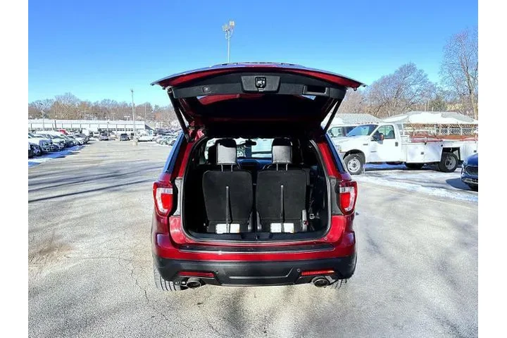 $15495 : Ford Explorer 2018 AWD XLT 4 image 9