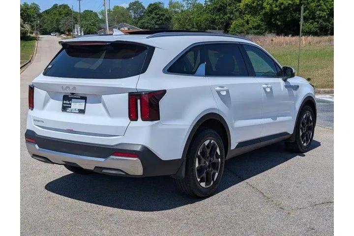 $36999 : Kia Sorento 2025 S 4dr SUV image 7