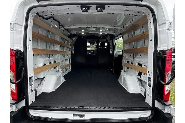 $38700 : Ford Transit 2025 250 3dr LW image 7